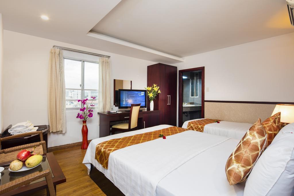 King Town Hotel Нячанг Екстер'єр фото