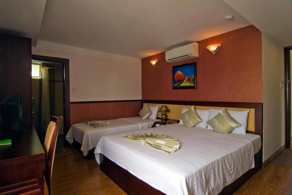 King Town Hotel Нячанг Екстер'єр фото