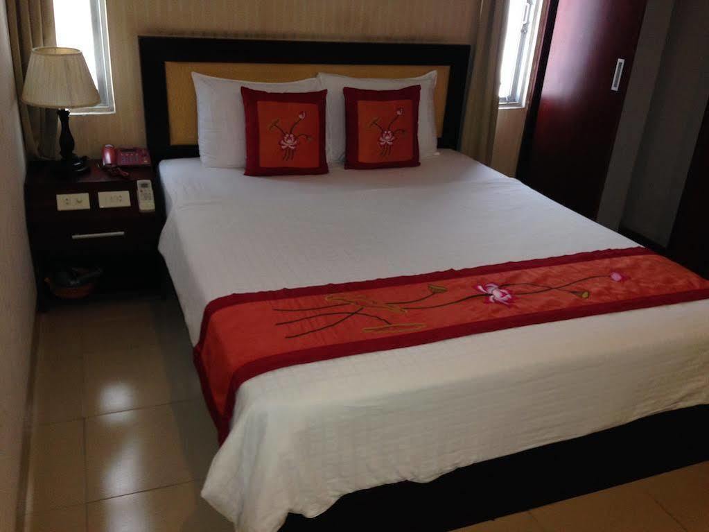 King Town Hotel Нячанг Екстер'єр фото
